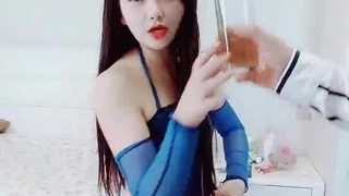 极影动漫中出内射隔壁邻居少妇