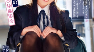 给极品身材美女SPA淫水直流，抓着鸡鸡无套往逼里送