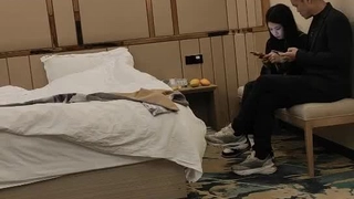 哈尔滨骚娘们果果自拍啪啪和集 皮肤白皙 极品大奶子 粉嫩的无毛鲍鱼