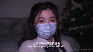 插爆19岁美少女的小穴！