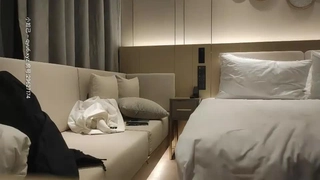 大奶小少婦服務周到～按摩乳推舔菊口交，騎乘抽插猛操晃動奶子，抬腿側入操得少婦啊啊叫…
