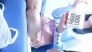 抽的越厉害声音叫的越大声音小少妇想要了，自己搜奶子，超大